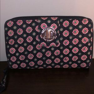 Vera Bradley wallet
